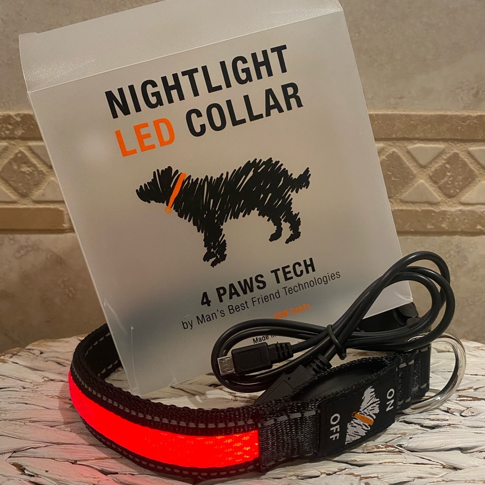 Nightlight LED Dog Collar by 4 Paws Tech